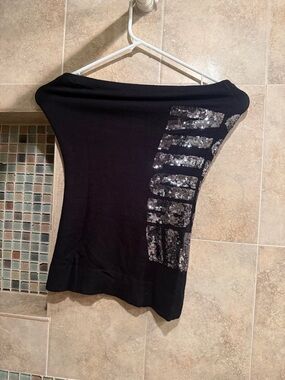 Guess Black Sequin Accent Women’s Top